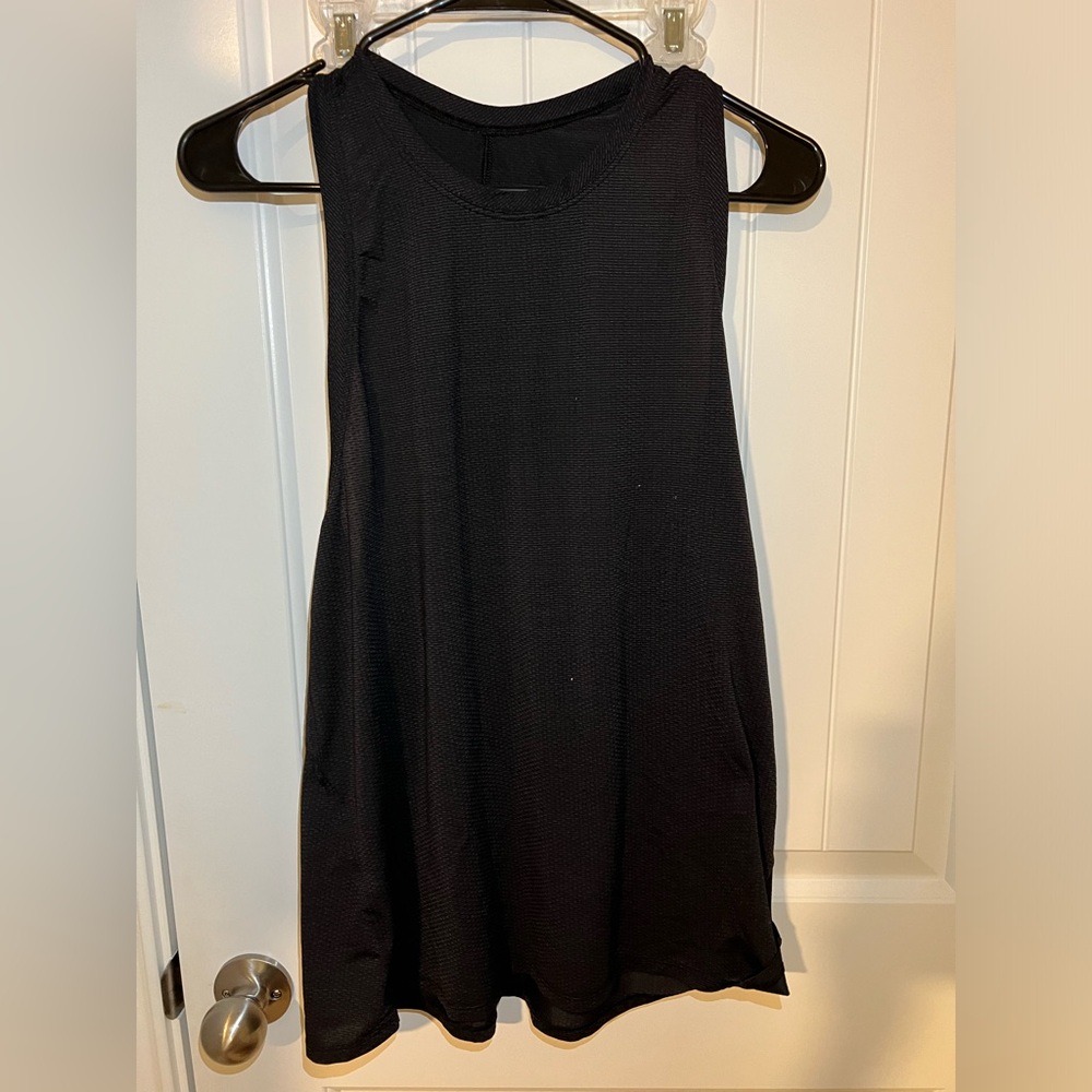 worn lululemon open lower back tank top black